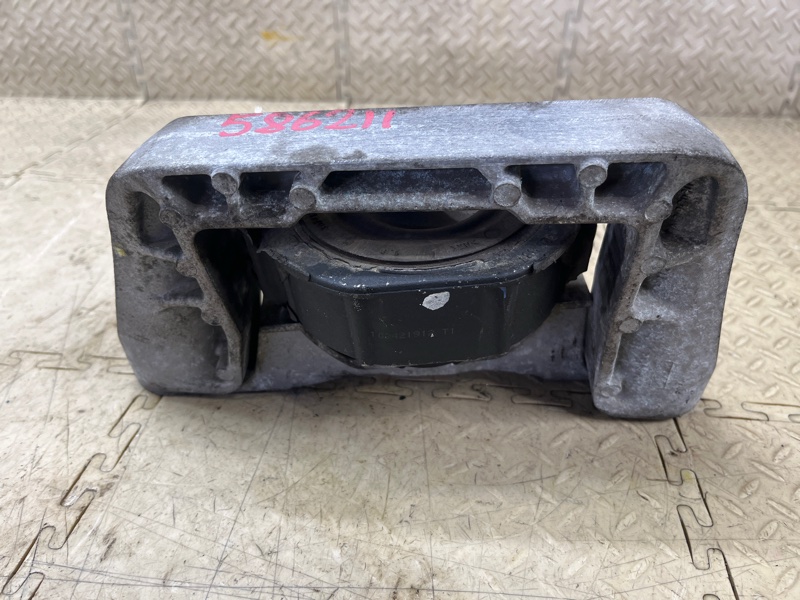 Подушка двигателя правая KUGA 2011 CBV HYDC Подушка двигателя правая KUGA 2011 CBV HYDC