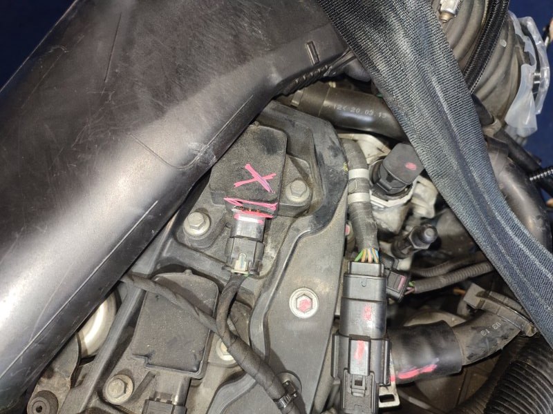 Двигатель V40 2014 MV48 B4164T