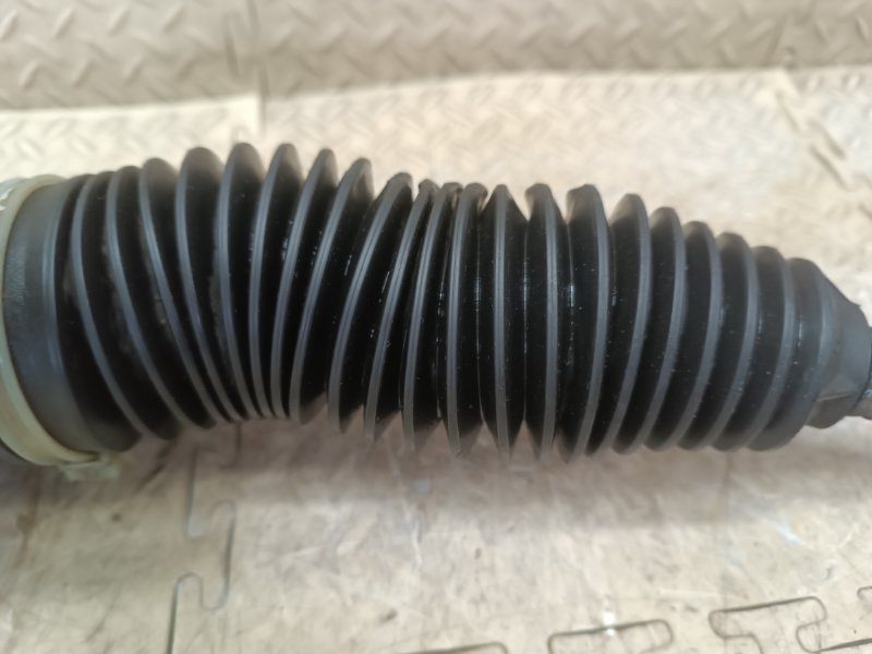 Рулевая рейка C30 2010 MK43 B4204S3 Рулевая рейка C30 2010 MK43 B4204S3