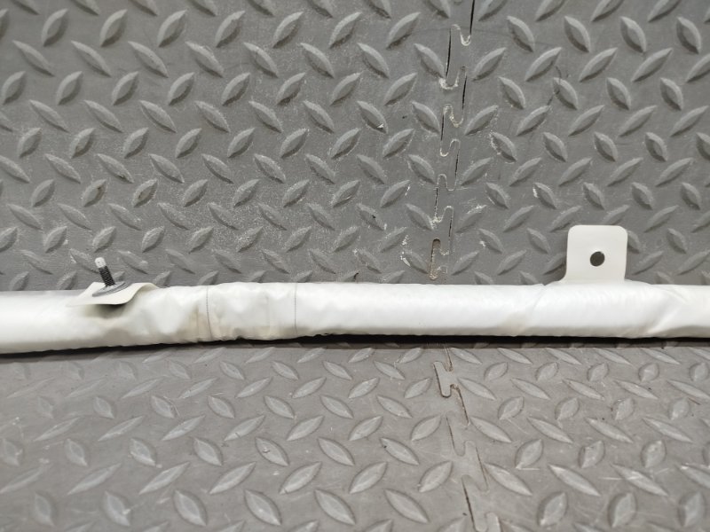 Airbag боковой левый C30 2010 MK43 B4204S3