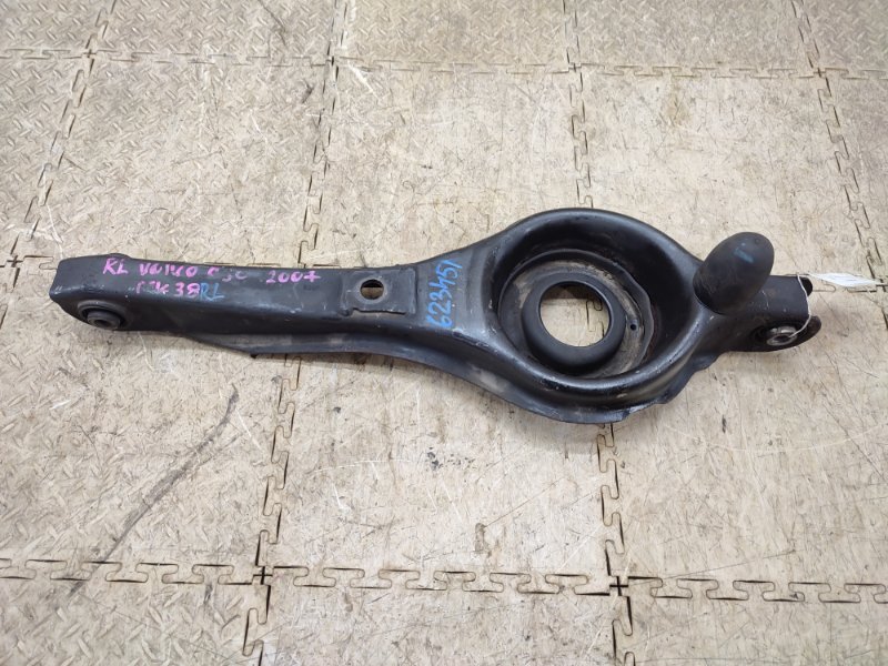 Запчасть рычаг задний левый VOLVO C30 2007 MK38 B5244S4 контрактная Рычаг задний левый VOLVO C30 2007 MK38 B5244S4 контрактная