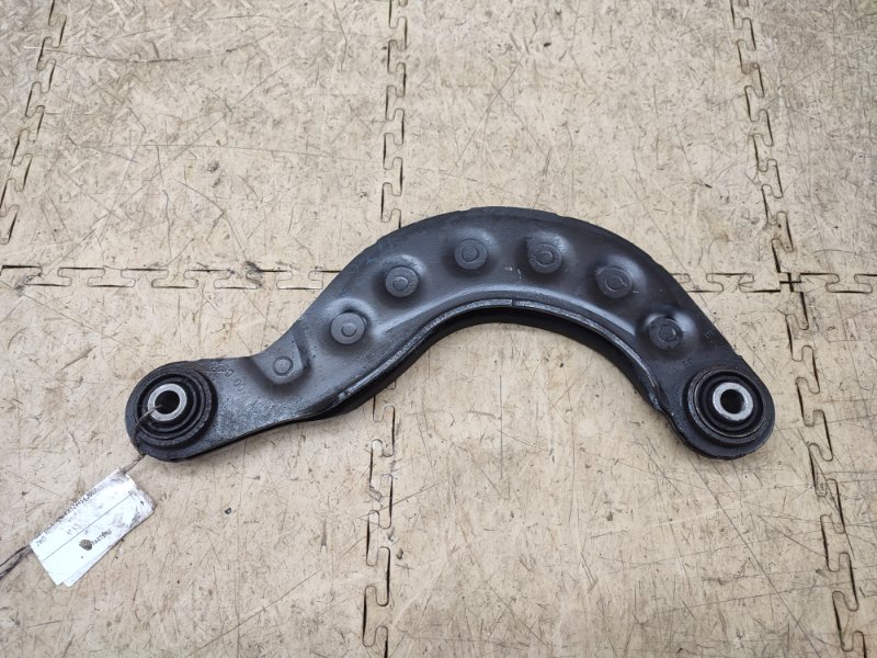 Рычаг верхний задний правый C30 2007 MK38 B5244S4