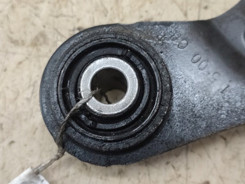 Рычаг верхний задний правый C30 2007 MK38 B5244S4