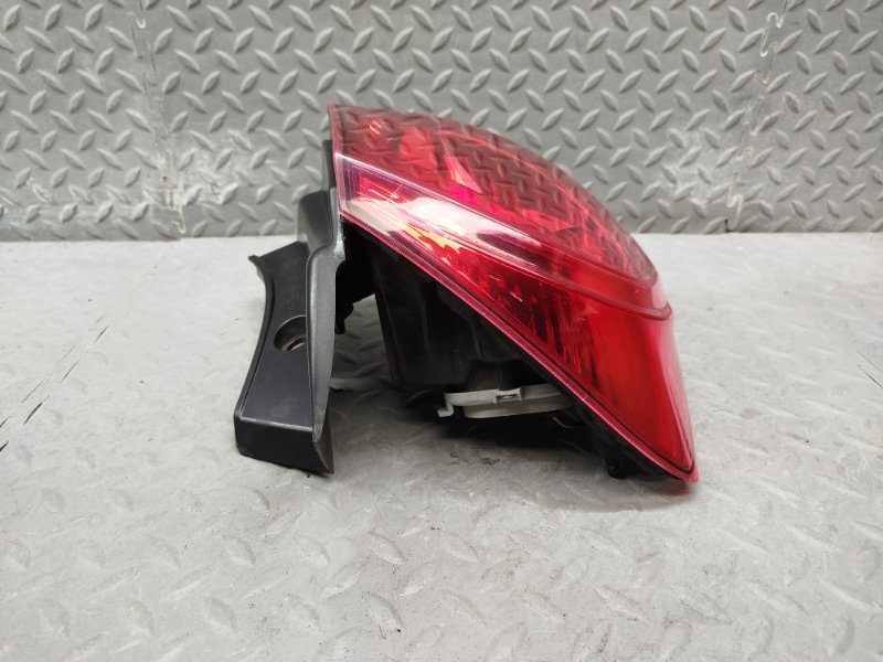 Стоп-сигнал левый задний для ALFA ROMEO GIULIETTA 940 940A2000, 50513613, 50513613 6 ракурс Стоп-сигнал левый задний для ALFA ROMEO GIULIETTA 940 940A2000, 50513613, 50513613 6 ракурс