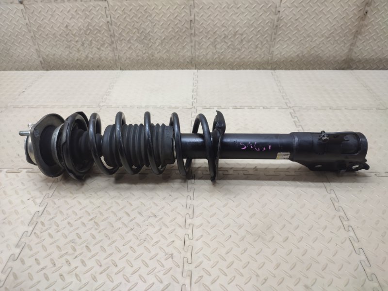 Стойка левая передняя для DAIHATSU MOVE CONTE L575S KF, 48510-B2492, 48510-B2492 1 ракурс Стойка левая передняя для DAIHATSU MOVE CONTE L575S KF, 48510-B2492, 48510-B2492 1 ракурс