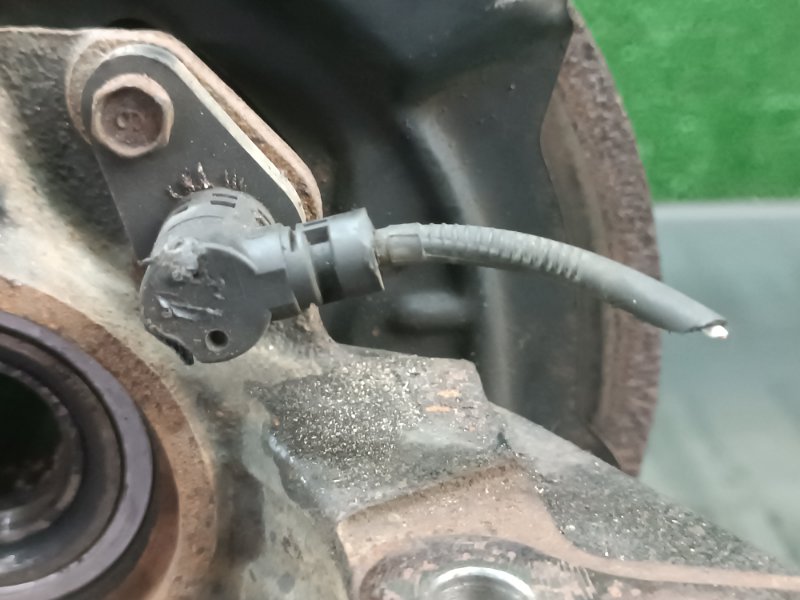 Ступица левая передняя для TOYOTA PASSO KGC15 1KR-FE 6 ракурс Ступица левая передняя для TOYOTA PASSO KGC15 1KR-FE 6 ракурс