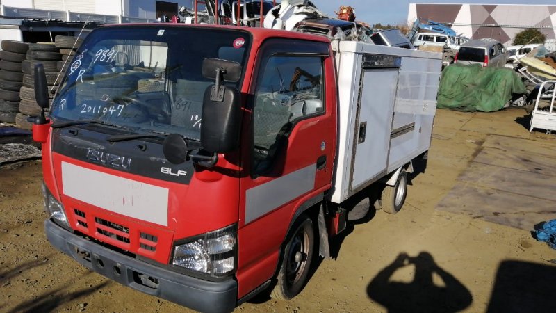 Автомобиль ISUZU ELF NHR69-7009891 4JG2 2006 года в разбор