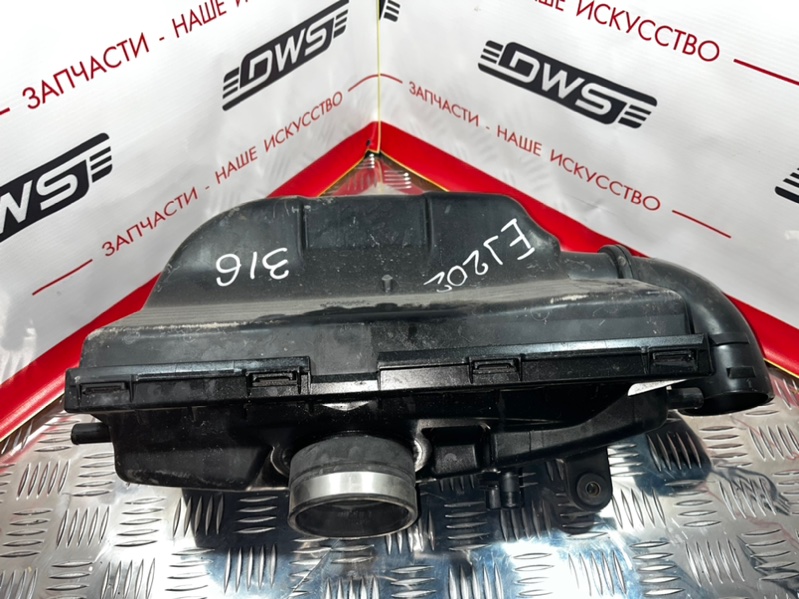 Корпус воздушного фильтра Subaru Forester SG5 EJ202 46051FE000 контрактная