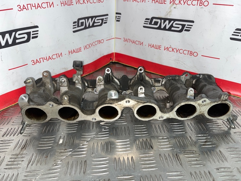 Коллектор впускной Chaser JZX100 1JZ-GE