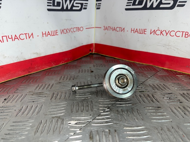 Ролик натяжной навесного оборудования, 1500 рублей, Красноярск