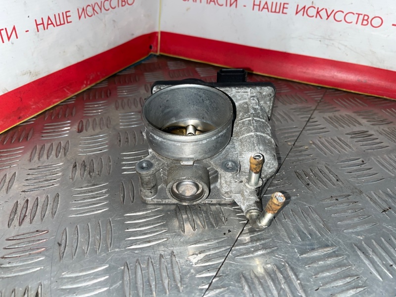Дроссельная заслонка Nissan Serena C25 MR20DE