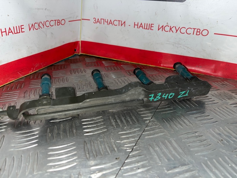 Форсунка топливная Mazda Demio DY3W ZJ-VE 297500-0460 контрактная