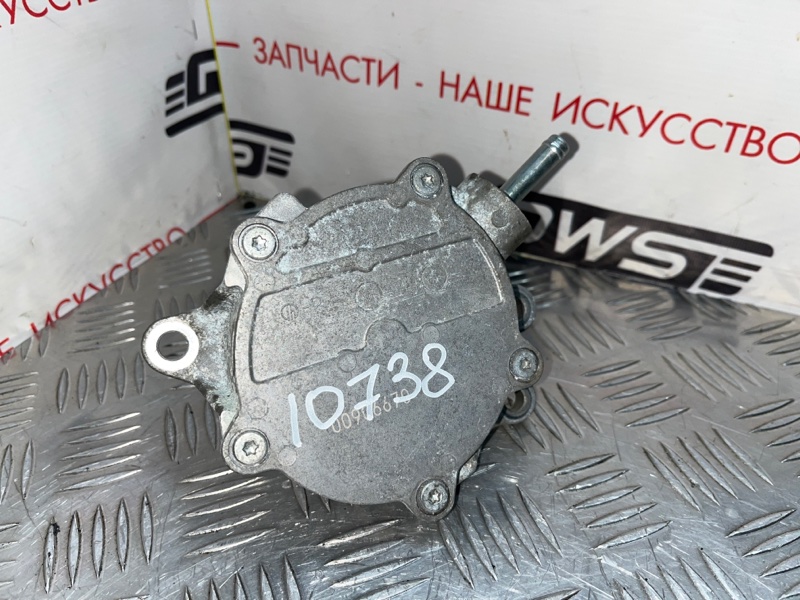 Насос вакуумный, 2000 рублей, Красноярск