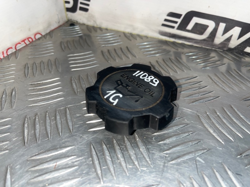 Крышка маслозаливной горловины, 500 рублей, Красноярск