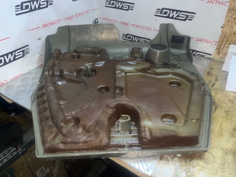 Крышка на двигатель декоративная Lexus GS450H GRS191 2GR-FSE