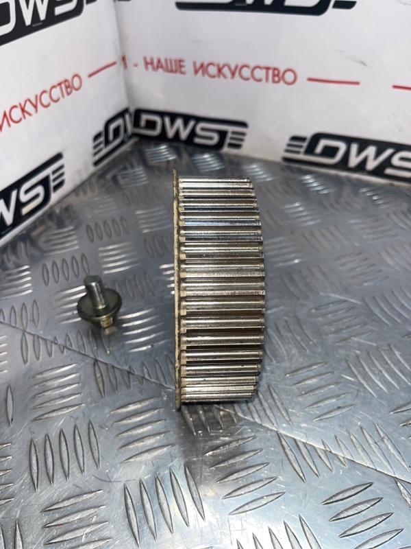 Шестерня ГРМ RX300 MCU15L 1MZ-FE