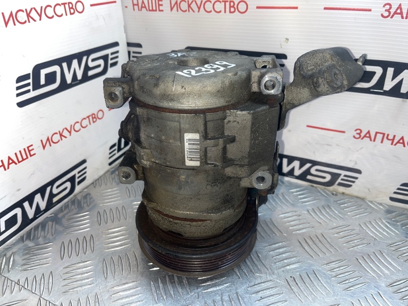 Компрессор кондиционера Lexus RX330 2005 MCU33 3MZ-FE 4472203276 контрактная