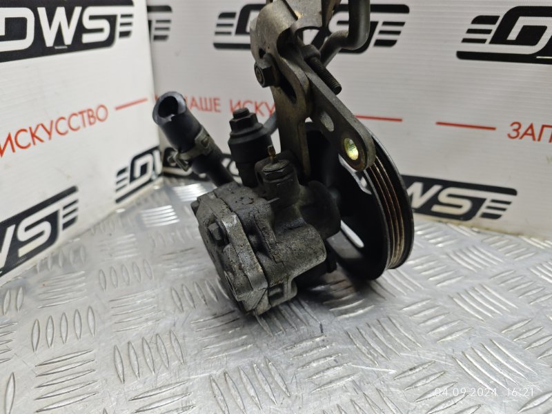 Насос гидроусилителя руля Demio DW3W B5