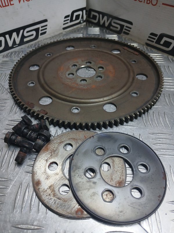 Маховик, 1100 рублей, Красноярск