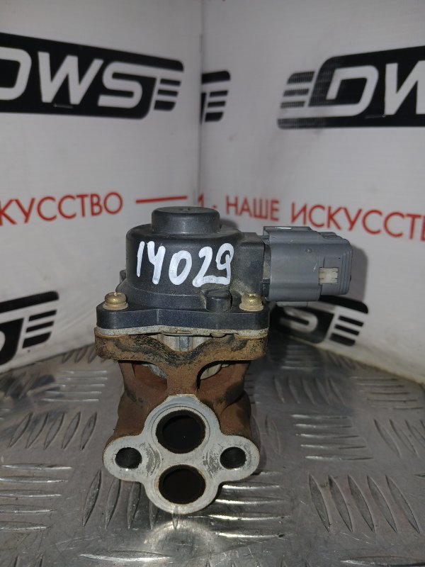Клапан EGR Mazda Premacy CP8W FP-DE FP3420300B контрактная