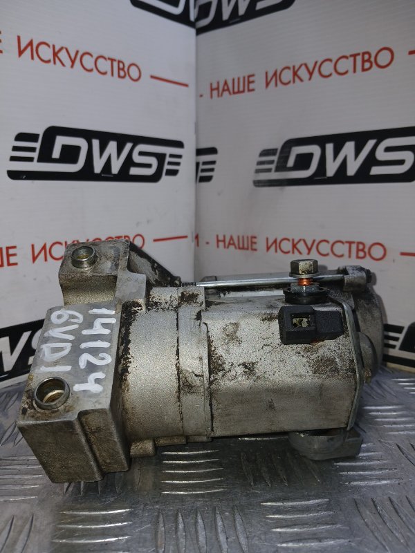 Стартер Isuzu Wizard UES25FW 6VD1 228000-0811 контрактная