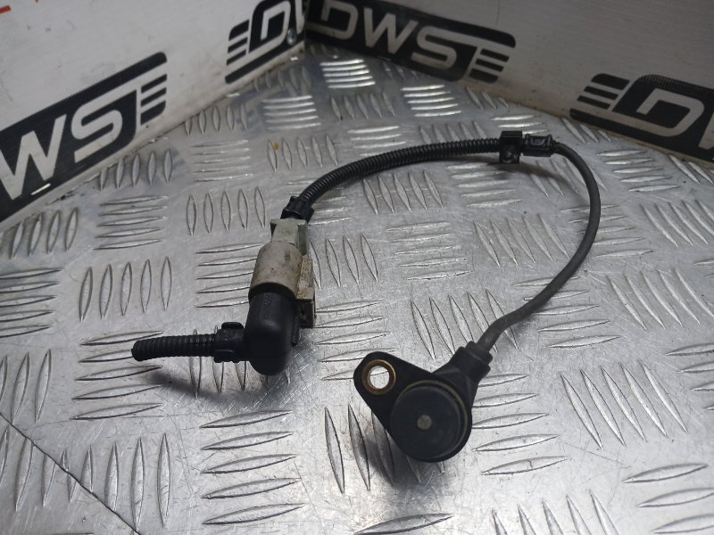 Запчасть датчик положения коленвала Volkswagen Touareg 7LA BMX 95560614700 контрактная Датчик положения коленвала Volkswagen Touareg 7LA BMX 95560614700 контрактная
