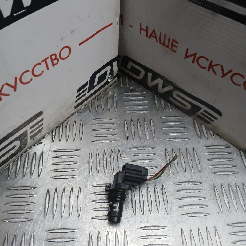 Датчик положения распредвала Fx35 S51 VQ35HR