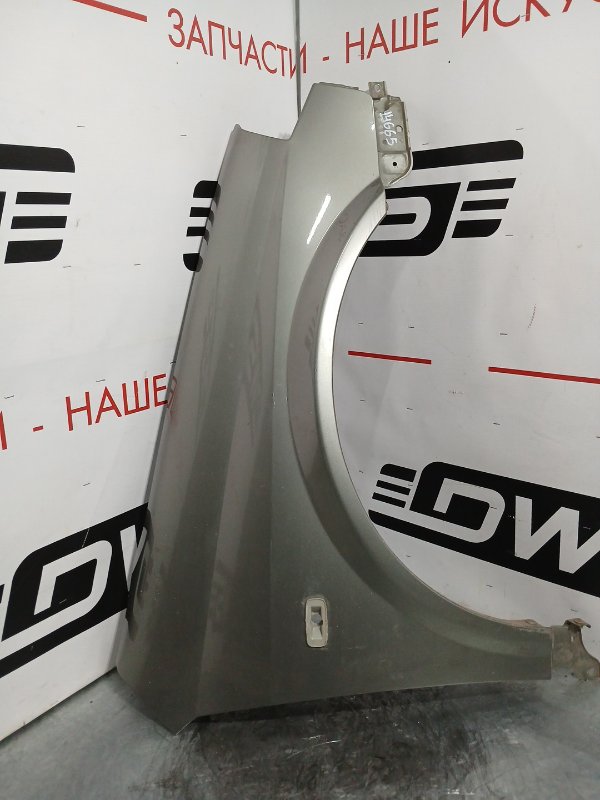 крыло переднее, 4000 рублей, Красноярск