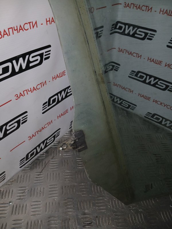 Стекло заднее, 1500 рублей, Красноярск