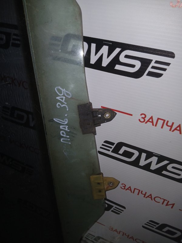 Стекло заднее, 800 рублей, Красноярск