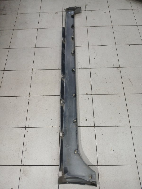 Накладка на порог салона, 700 рублей, Красноярск