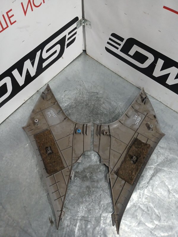 Обшивка задней стойки, 700 рублей, Красноярск