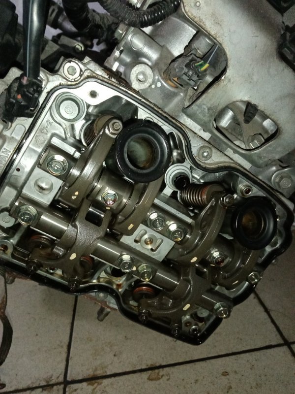 Двигатель Subaru LEGACY BP5 EJ203 10100BJ640 контрактная