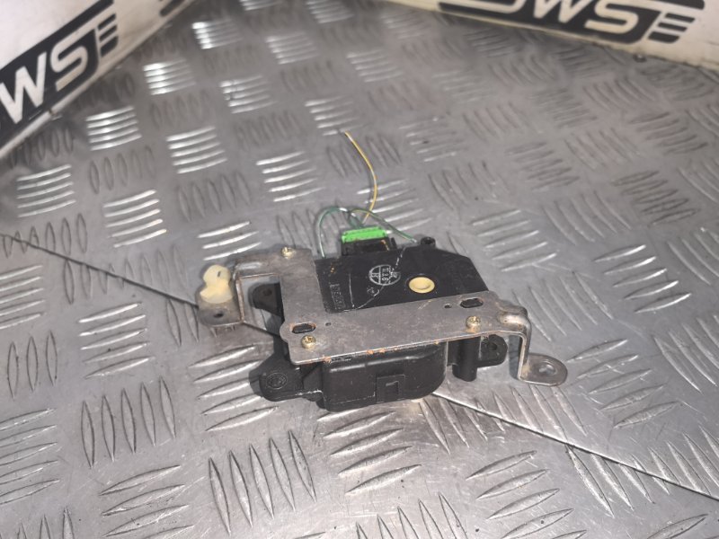 Сервопривод заслонок печки Civic Ferio ES1 D15B