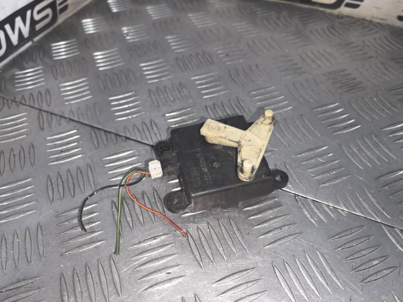Сервопривод заслонок печки Bluebird Sylphy QG10 QG18DE