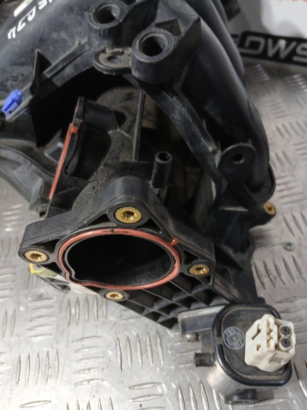 Коллектор впускной, 700 рублей, Красноярск