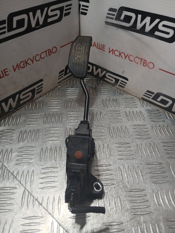 Педаль газа, 800 рублей, Красноярск