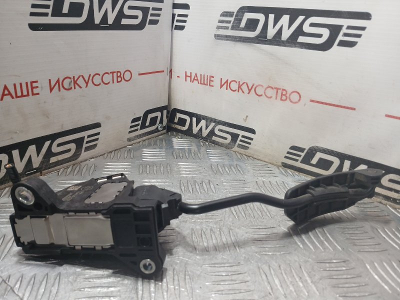 Педаль газа, 800 рублей, Красноярск