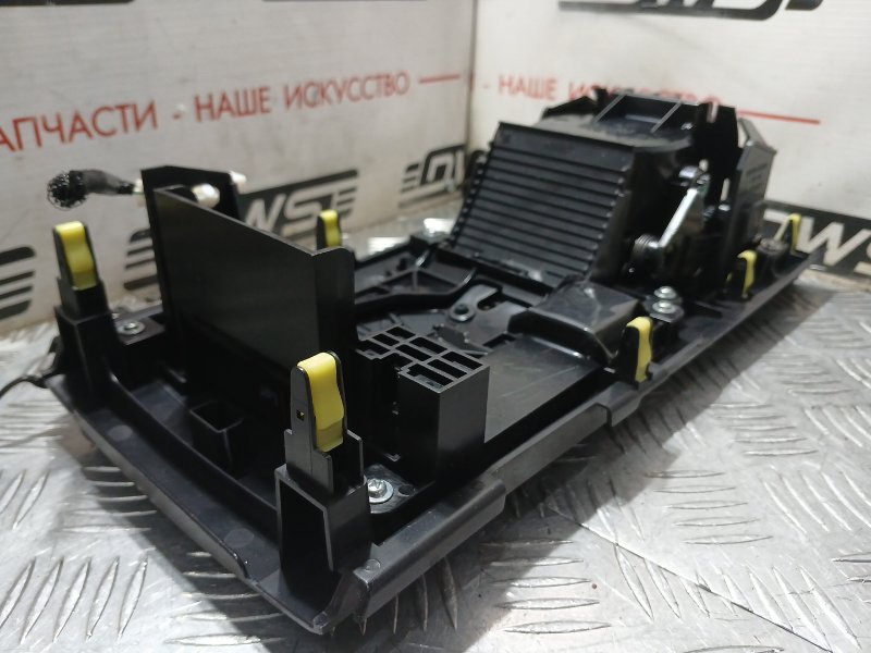 Консоль КПП, 3000 рублей, Красноярск