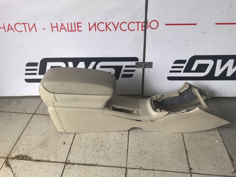 Подлокотник, 2000 рублей, Красноярск