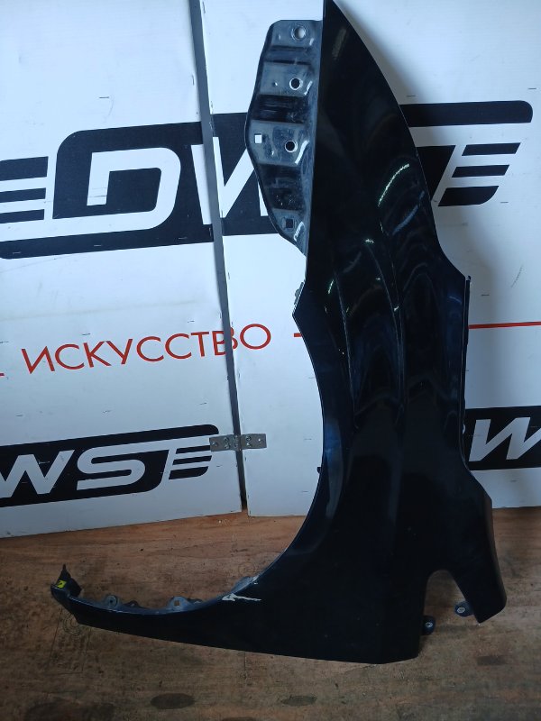 крыло переднее левое, 12000 рублей, Красноярск