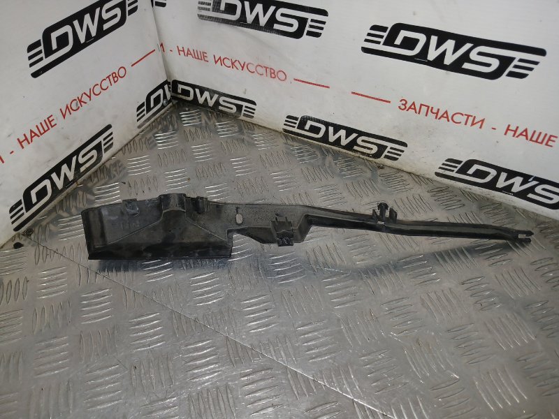Накладка замка капота Lexus Gs350 GWS191 2GR-FSE