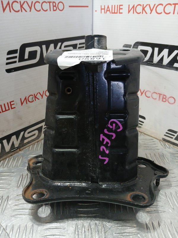 Кронштейн усилителя бампера, 2000 рублей, Красноярск