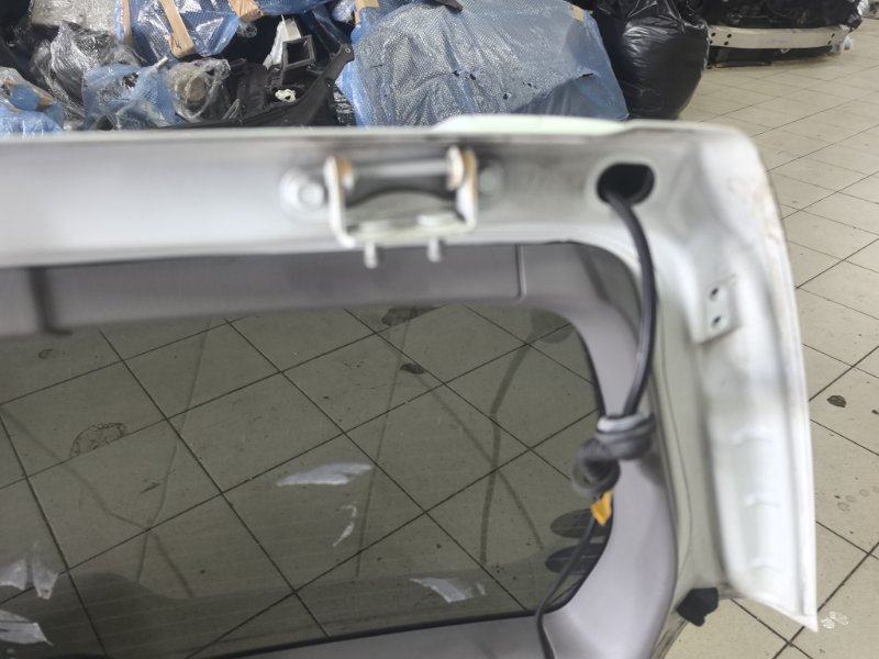 Дверь багажника, 15000 рублей, Красноярск