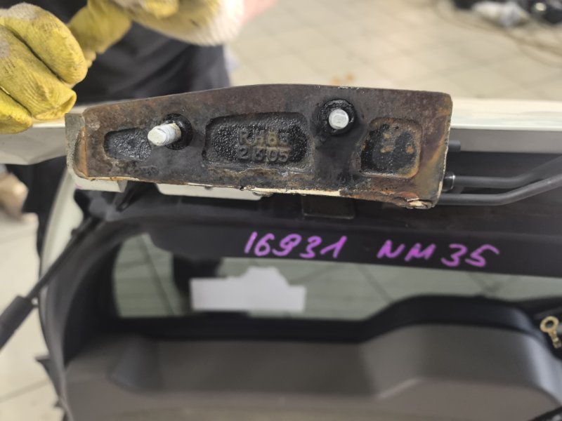 Дверь багажника, 15000 рублей, Красноярск