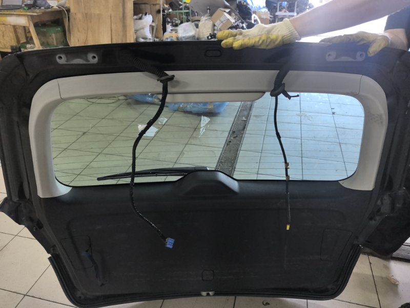 Дверь багажника, 10000 рублей, Красноярск