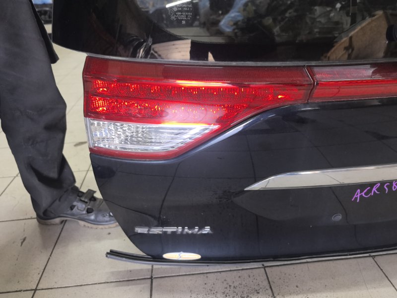 Дверь багажника, 10500 рублей, Красноярск