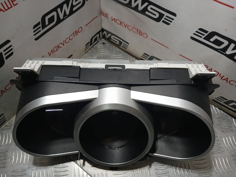 Панель приборов, 1700 рублей, Красноярск