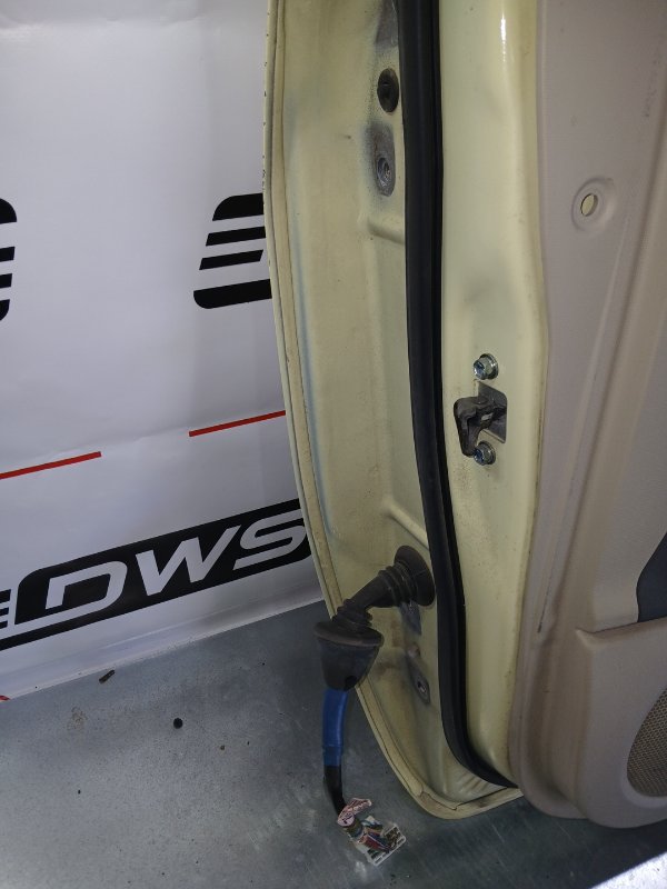 Дверь передняя правая, 8200 рублей, Красноярск