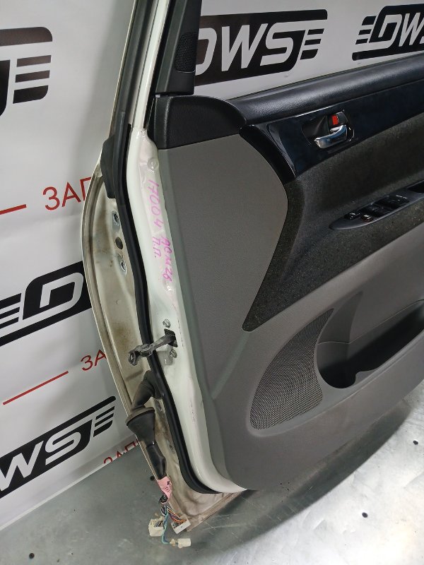 Дверь передняя правая, 10000 рублей, Красноярск